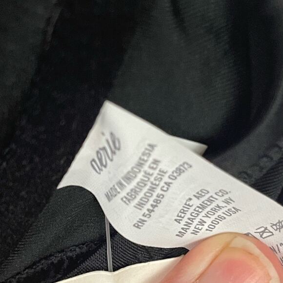 Aerie Push Up Underwire Bikini Top in True Black Size 36A NWT - Picture 8 of 8